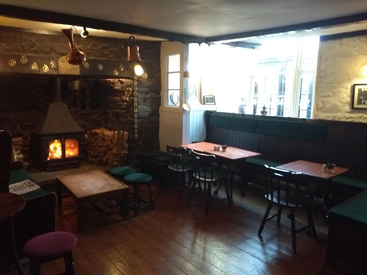 Llanerch Hotel