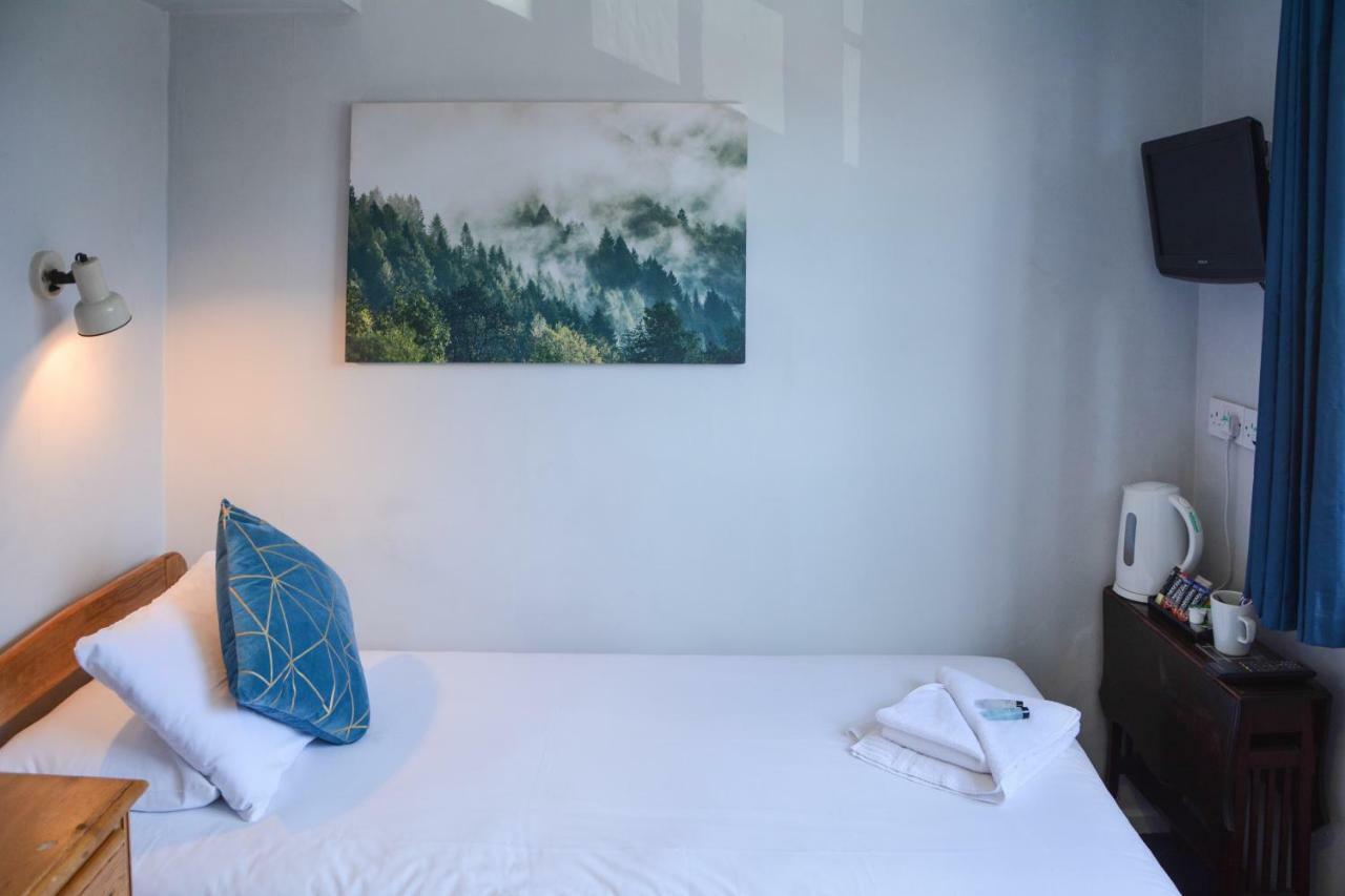 Hotel Llanerch 3*
